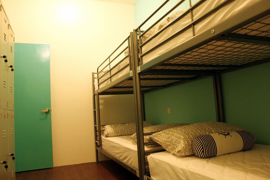 Roof Talk Theme Hostel 조호르 바루 객실 사진